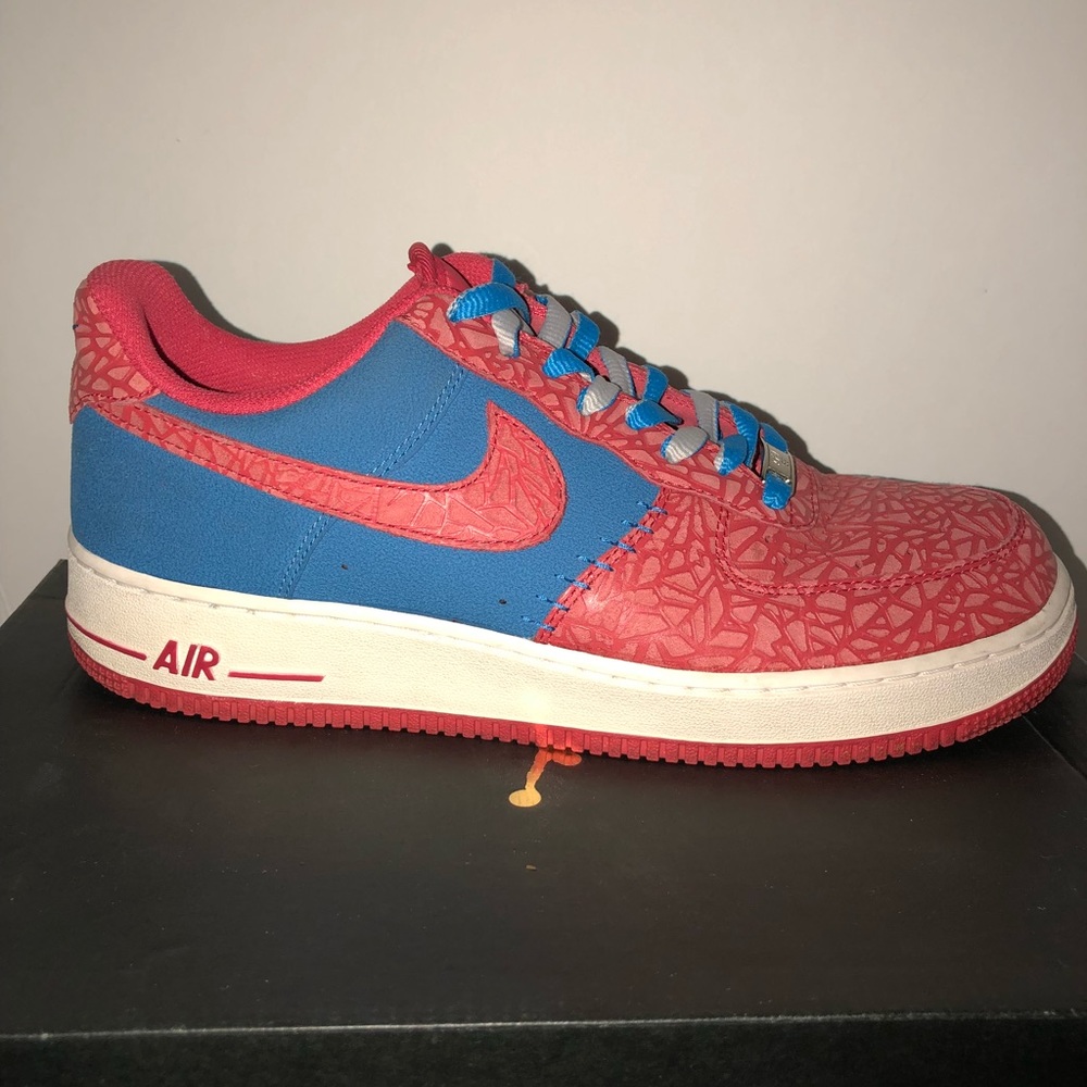 Nike Air Force 1
